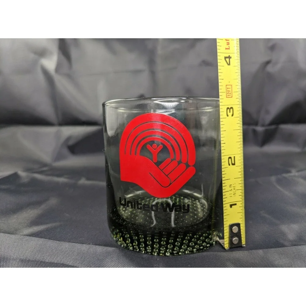 United Way Smokey Brown Glass Cup‎